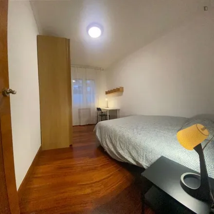 Image 2 - Ldo. Fco.J. Arilla, Calle Blas de Otero / Blas de Otero kalea, 48014 Bilbao, Spain - Apartment for rent