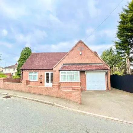 Buy this 3 bed house on Yew Tree Hills in Dudley Wood, DY2 0JF