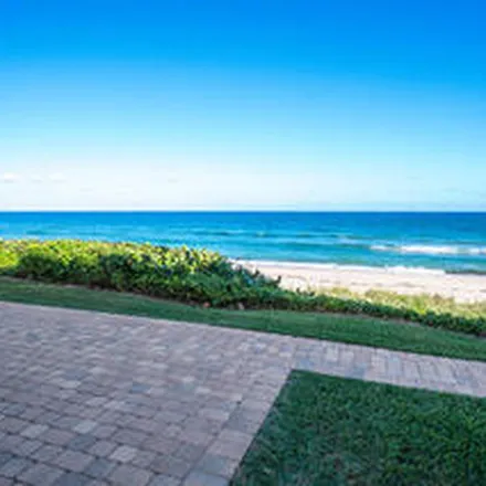 Image 2 - 3841 North Ocean Boulevard, Gulf Stream, Boynton Beach, FL 33483, USA - Apartment for rent