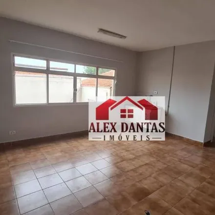 Rent this 1 bed apartment on Auto Peças Visconde in Avenida Visconde de Inhaúma 420, Oswaldo Cruz