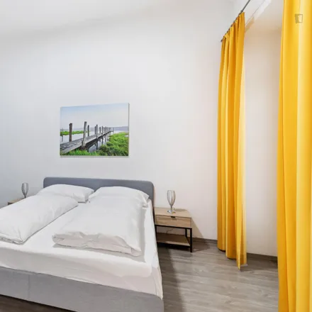 Rent this 2 bed apartment on Große Mohrengasse 29 in 1020 Vienna, Austria