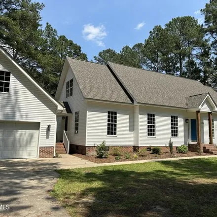 Buy this 5 bed house on 188 Horseshoe Drive in Moore County, NC 28387