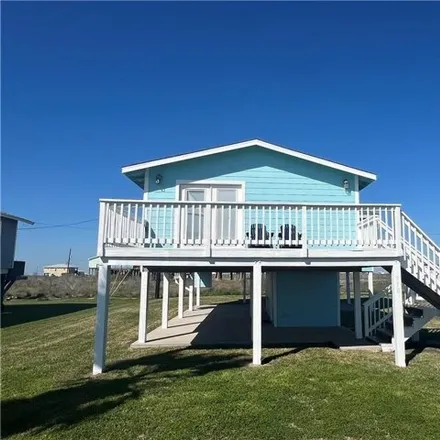 Buy this 2 bed house on 488 West Club Oak Lane in Holiday Beach, Aransas County