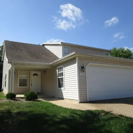 Rent this 3 bed house on 1768 Juniper Drive in Columbia, MO 65201
