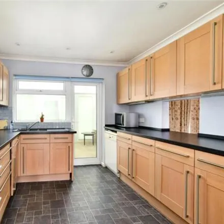 Image 3 - Lowson Grove, Watford, Hertfordshire, Wd19 - House for sale