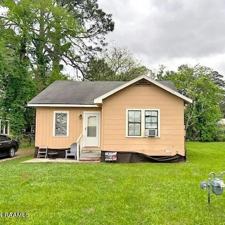 Buy this 2 bed house on 1048 North Pierce Street in Lafayette, LA 70501