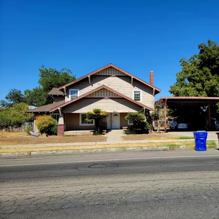 Buy this 6 bed duplex on 1542 5th Street in Sanger, CA 93657
