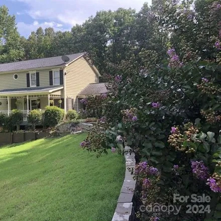 Buy this 4 bed house on 599 Bent Oak Trail in Scaleybark, NC 28027