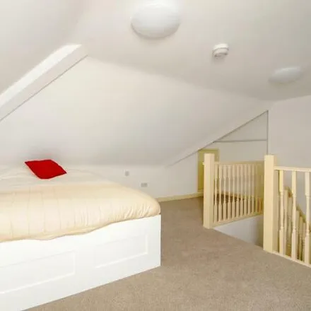 Image 5 - 2 Lyndworth Close, Oxford, OX3 9ER, United Kingdom - Room for rent