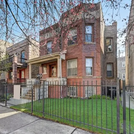 Image 3 - 5207 North Winthrop Avenue, Chicago, IL 60640, USA - House for sale