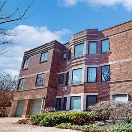 Rent this 3 bed house on 330 Barton Avenue in Evanston, IL 60202