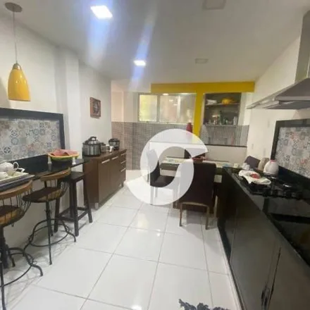 Buy this 3 bed house on Estrada Washington Luís in Sapê, Niterói - RJ