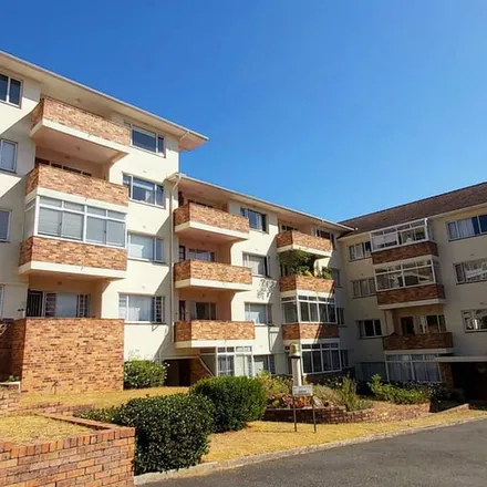 Rent this 1 bed apartment on Lifestyles on Kloof in Park Road, Cape Town Ward 115