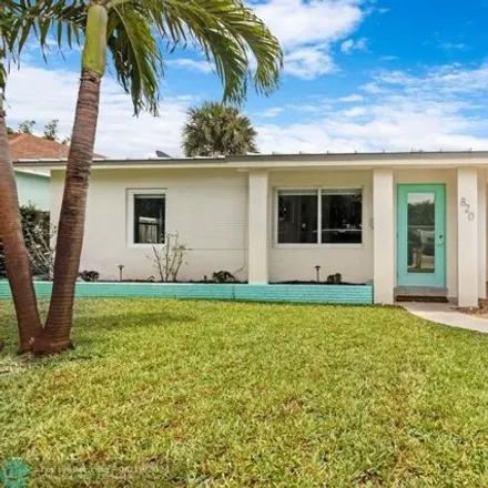 Buy this 2 bed house on 820 NE 17th St in Fort Lauderdale, Florida