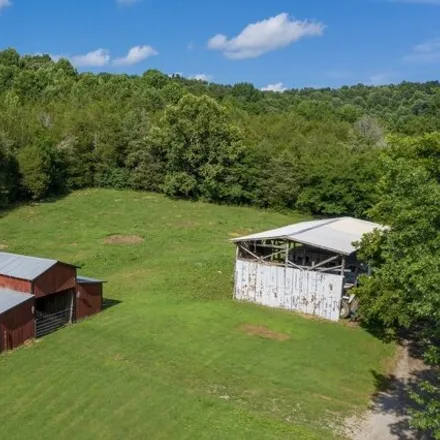 Image 2 - 74 Roy Road, Lincoln County, TN 38459, USA - House for sale