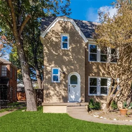 Rent this 2 bed house on J L Long Middle School in 6116 Reiger Avenue, Dallas