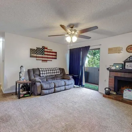 Image 5 - 512 East Monroe Drive, Fort Collins, CO 80525, USA - Townhouse for sale