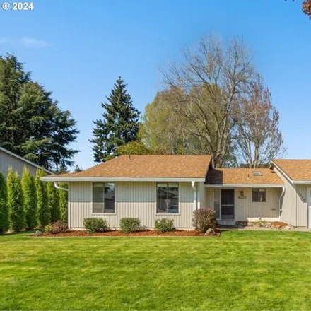 Buy this 3 bed house on 17929 Southwest 105th Court in Tualatin, OR 97062