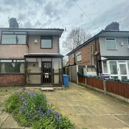 Buy this 3 bed duplex on Layton Road in Liverpool, L25 9NE