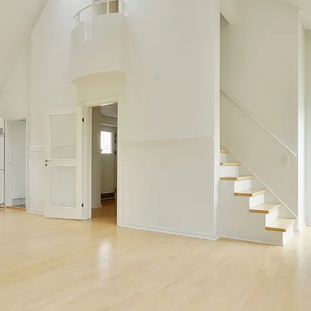 Rent this 3 bed apartment on Kirsebærgrenen 95 in 5220 Odense SØ, Denmark