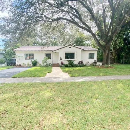 Buy this 4 bed house on 9 Lenape Drive in Miami Springs, FL 33166