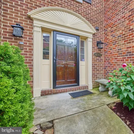 Image 3 - 6361 Chaucer View Circle, Springfield, VA 22304, USA - Townhouse for rent