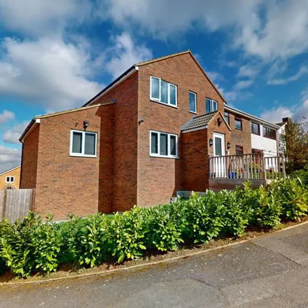 Rent this 4 bed apartment on St Peters Way in Cogenhoe, NN7 1NU