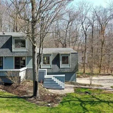 Buy this 4 bed house on 7349 Woodyard Road in Hudson, OH 44236