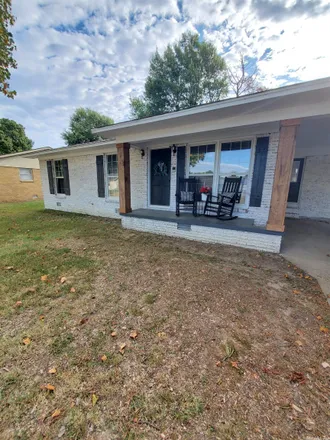 Buy this 3 bed house on 30 Sundale Circle in Paragould, AR 72450