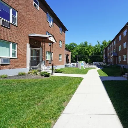 Rent this 1 bed apartment on 971 Fellsway