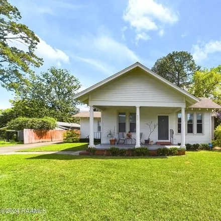 Buy this 3 bed house on 266 Myrtle Street in Lafayette, LA 70503