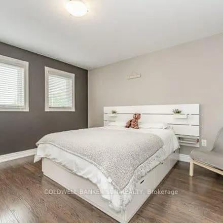 Rent this 3 bed apartment on Fletchers Creek Trail in Brampton, ON L6X 4T7
