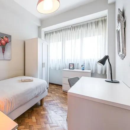 Rent this 3 bed apartment on Rua de Castro Portugal in 4400-086 Vila Nova de Gaia, Portugal