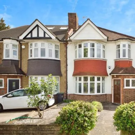 Buy this 3 bed duplex on Wilmer Way in Bowes Park, London