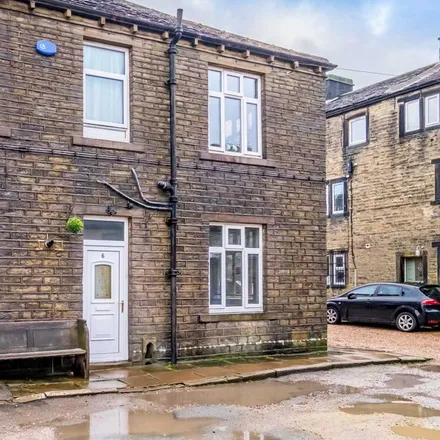 Rent this 2 bed townhouse on G. Haigh in Victoria Road, Meltham