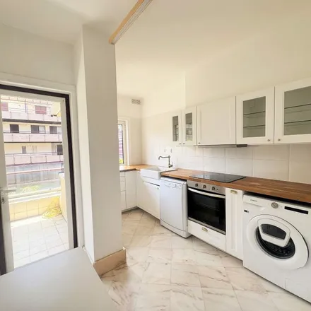 Image 4 - SOTHEBY, Avenida Aida 295, 2765-272 Cascais, Portugal - Apartment for rent