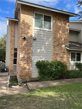 Image 3 - 3208 Twinberry Cove, Austin, TX 78746, USA - Apartment for rent