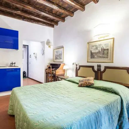 Image 6 - Trattoria Da Olimpio, Via degli Avignonesi, 37, 00187 Rome RM, Italy - Apartment for rent