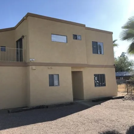 Rent this 5 bed house on 1429 East Lester Street in Tucson, AZ 85719