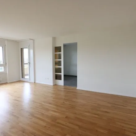 Rent this 4 bed apartment on Lutzertstrasse 40 in 4132 Muttenz, Switzerland