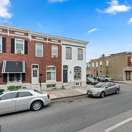 Image 3 - 2721 East Monument Street, Baltimore, MD 21205, USA - House for sale