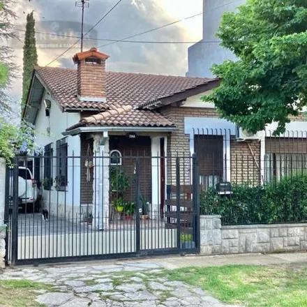 Buy this 2 bed house on Amancio Alcorta 278 in B1852 EMM Burzaco, Argentina