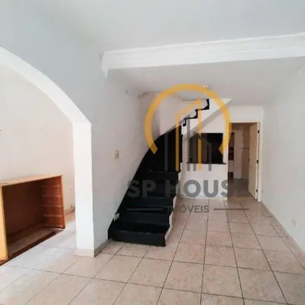 Buy this 2 bed house on Rua das Hortências 370 in Mirandópolis, São Paulo - SP