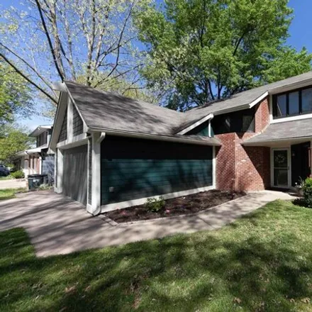 Image 3 - 3008 West 27th Street, Lawrence, KS 66047, USA - House for sale