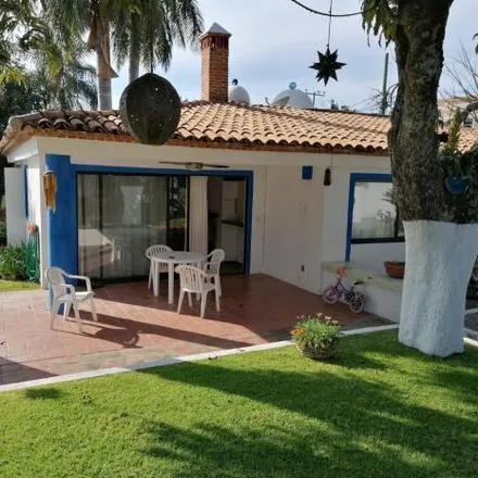 Rent this 2 bed house on Pedro Moreno in 45920 Ajijic, JAL