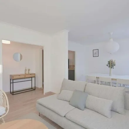 Image 5 - 5 quater Place Championnet, 26000 Valence, France - Apartment for rent