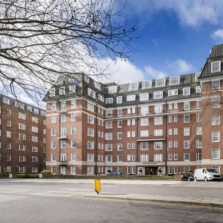 Rent this 2 bed apartment on Apsley House in Finchley Place, London