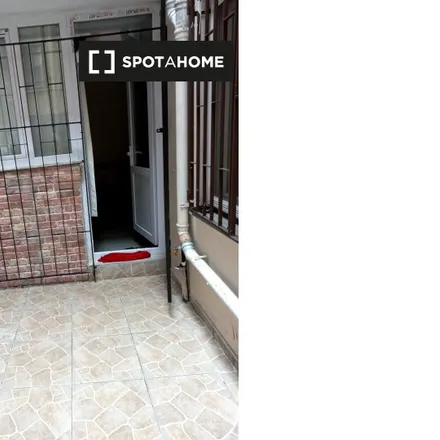 Image 17 - Arbi Optik Lens, Dereboyu Caddesi, 34347 Beşiktaş, Turkey - Apartment for rent