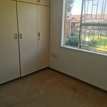 Rent this 2 bed townhouse on unnamed road in Marais Steyn Park, Gauteng