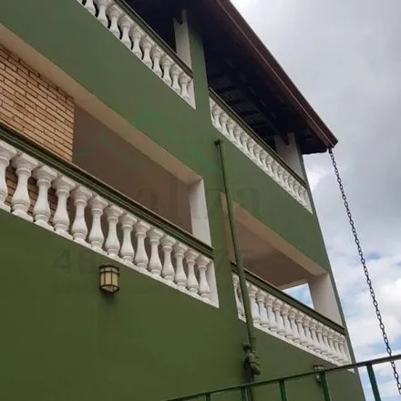 Buy this 3 bed house on Rua Euclides da Cunha in Centro Alto, Ribeirão Pires - SP